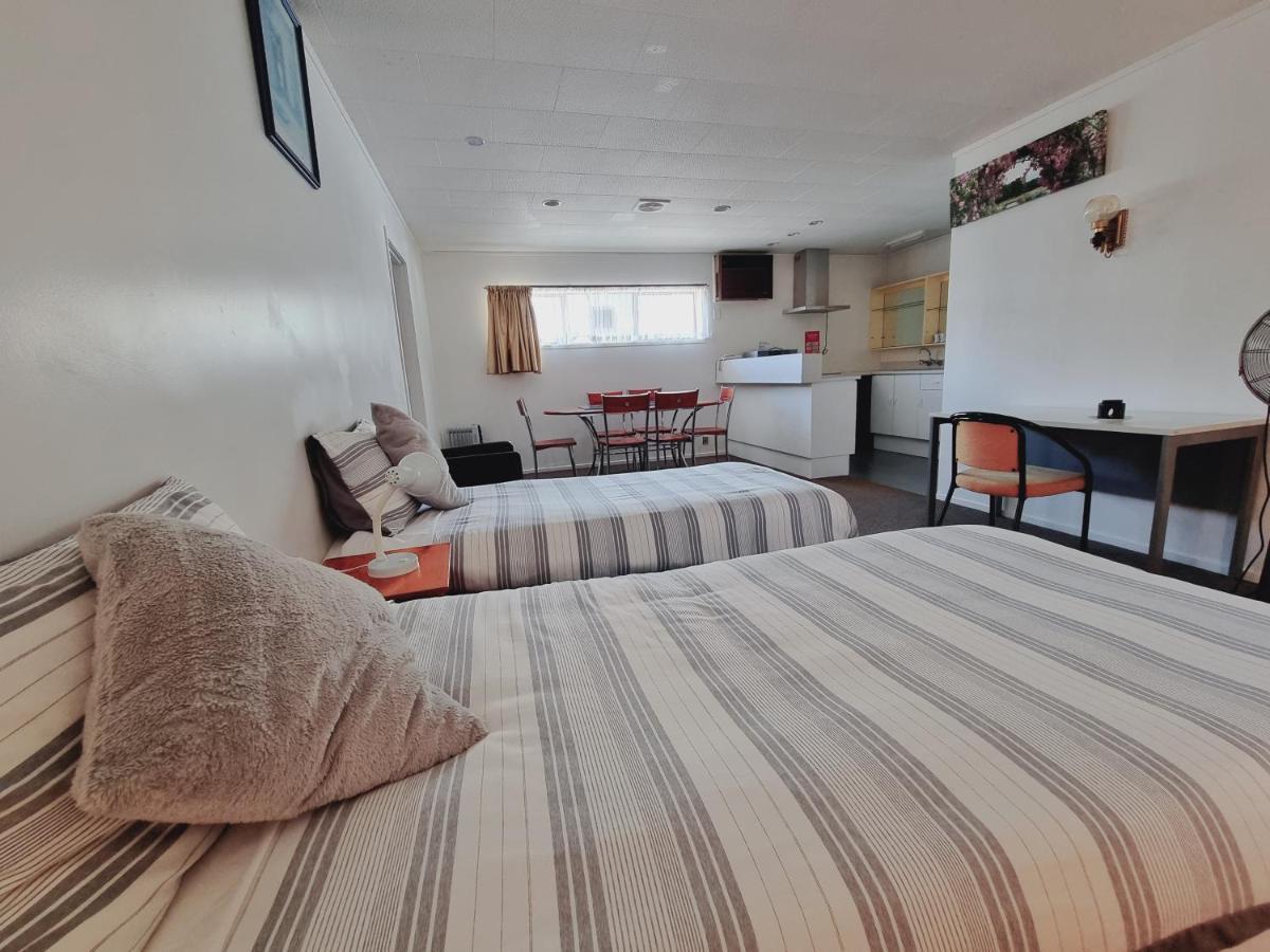 Dukes Midway Lodge Auckland Dış mekan fotoğraf